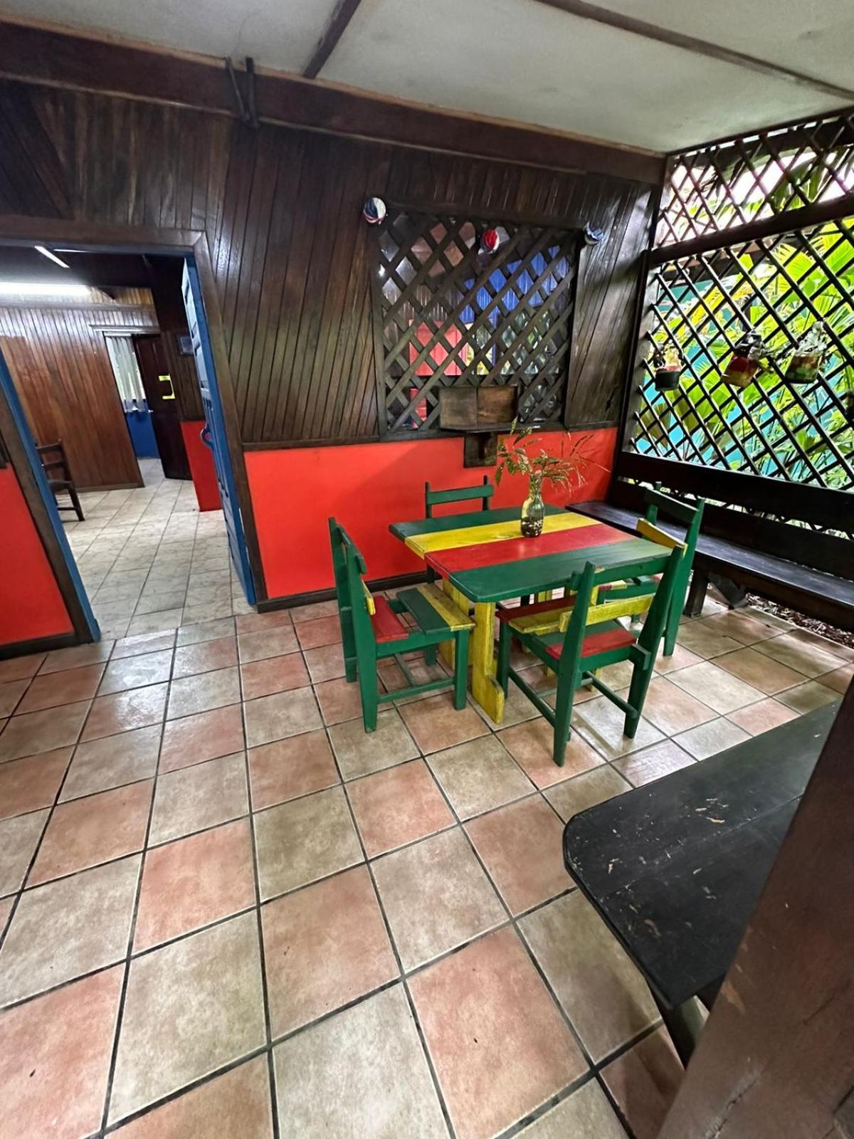 Playa Negra Brewing Beachfront Hotel Puerto Viejo de Talamanca 외부 사진